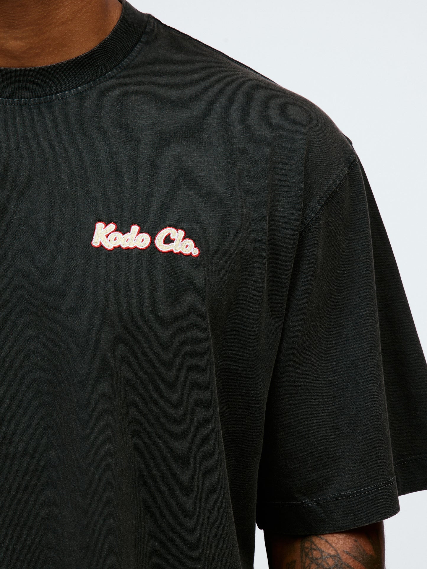 Kodo Clo. Boxy Cropped T-Shirt - Black