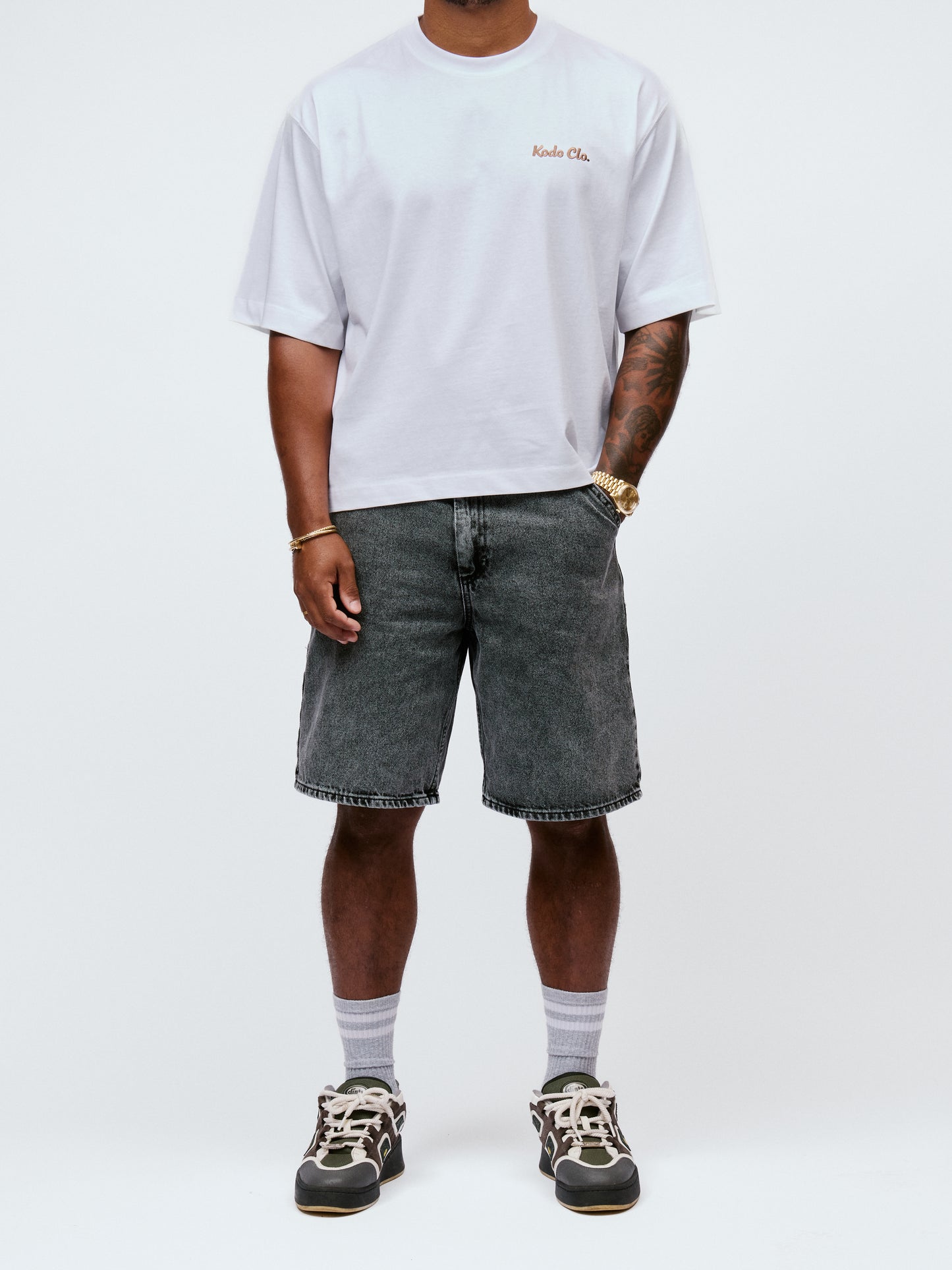 Kodo Clo. Boxy Cropped T-Shirt - White / Rose Gold Logo