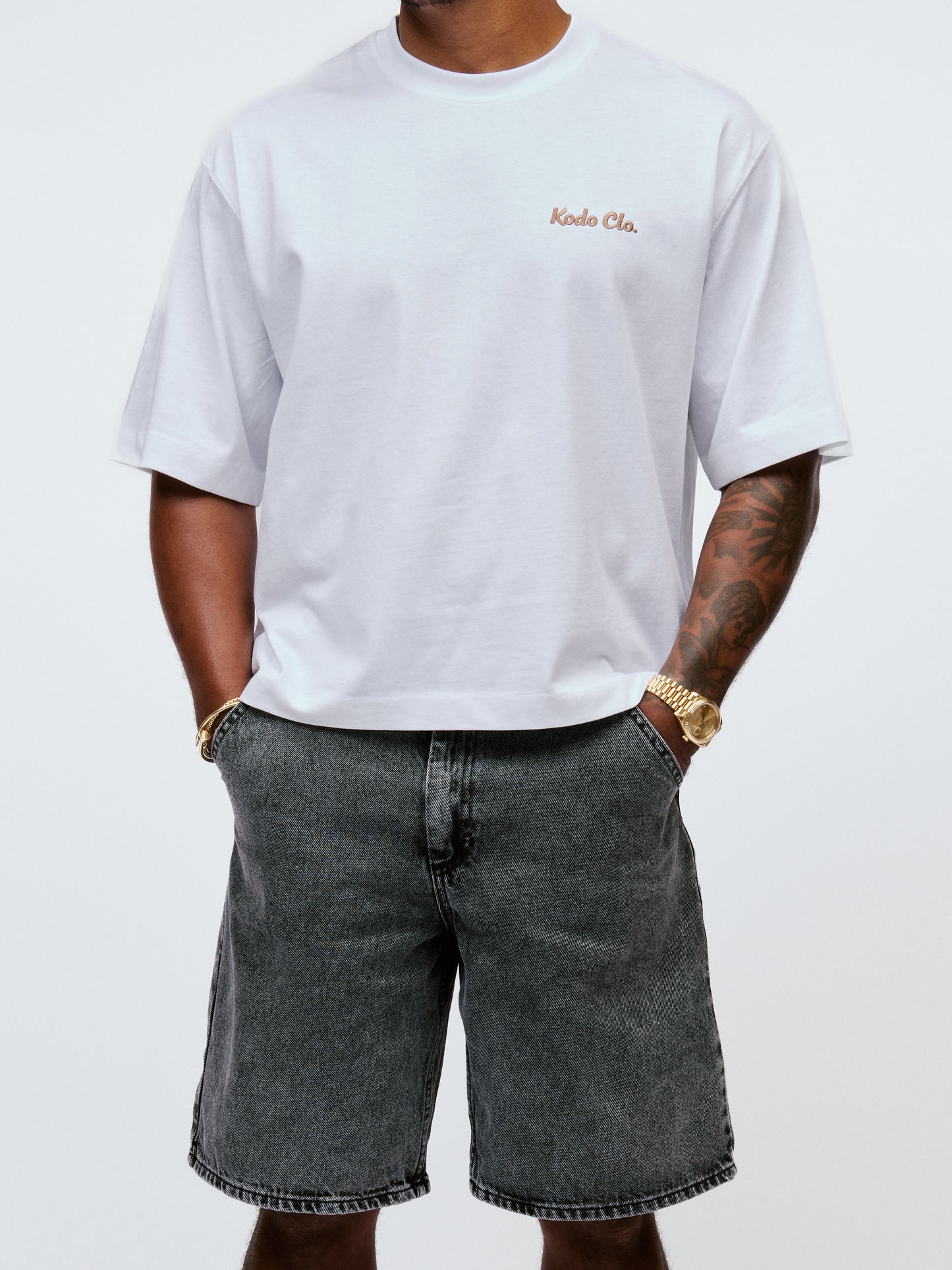Kodo Clo. Boxy Cropped T-Shirt - White / Rose Gold Logo