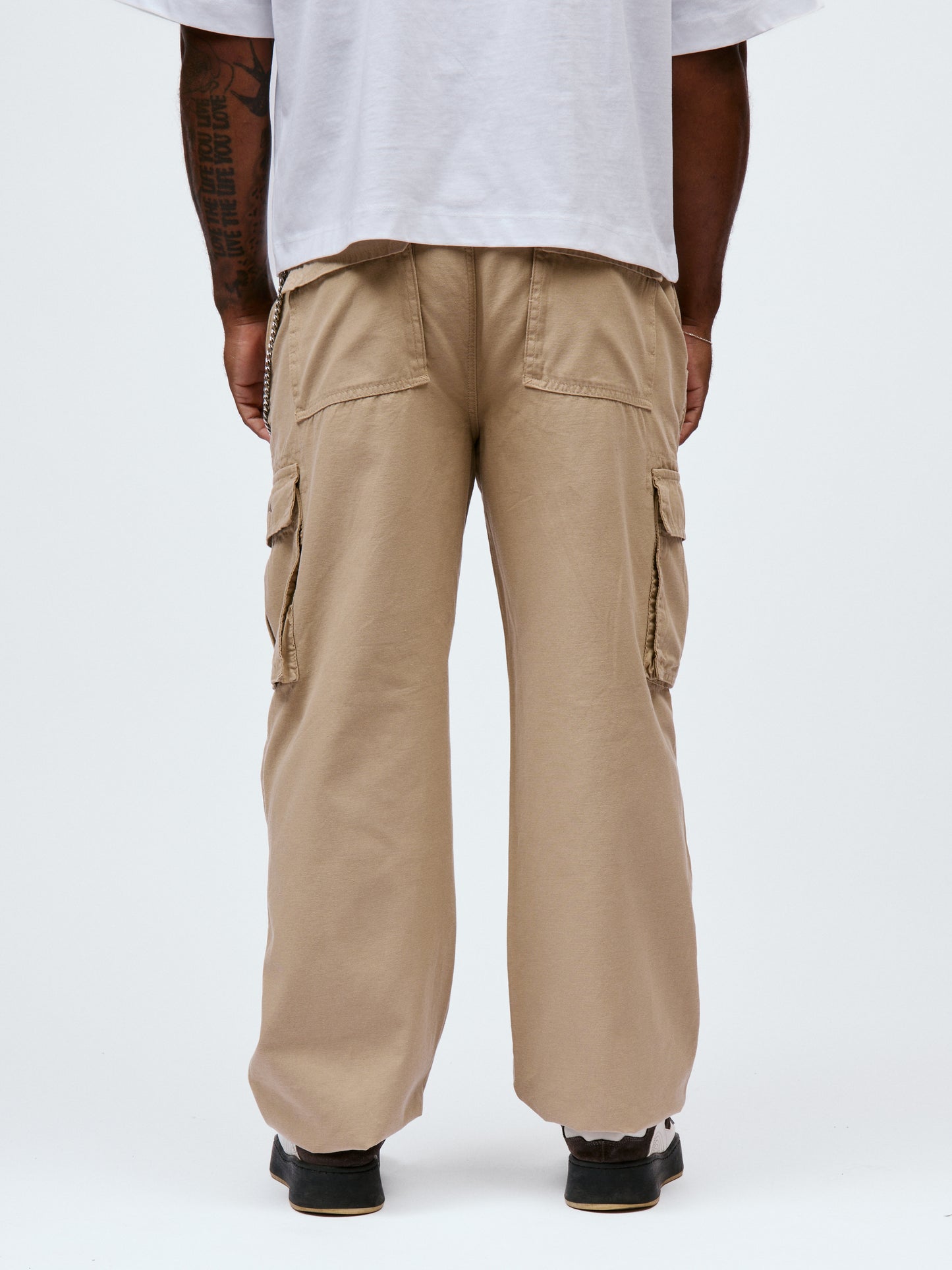 Kodo Clo. Utility Cargo Trousers with Chain - Beige