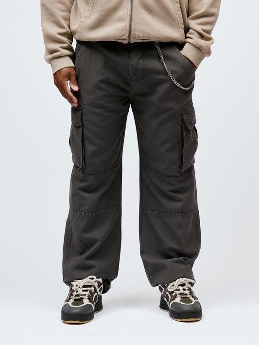 Kodo Clo. Utility Cargo Trousers with Chain - Grey